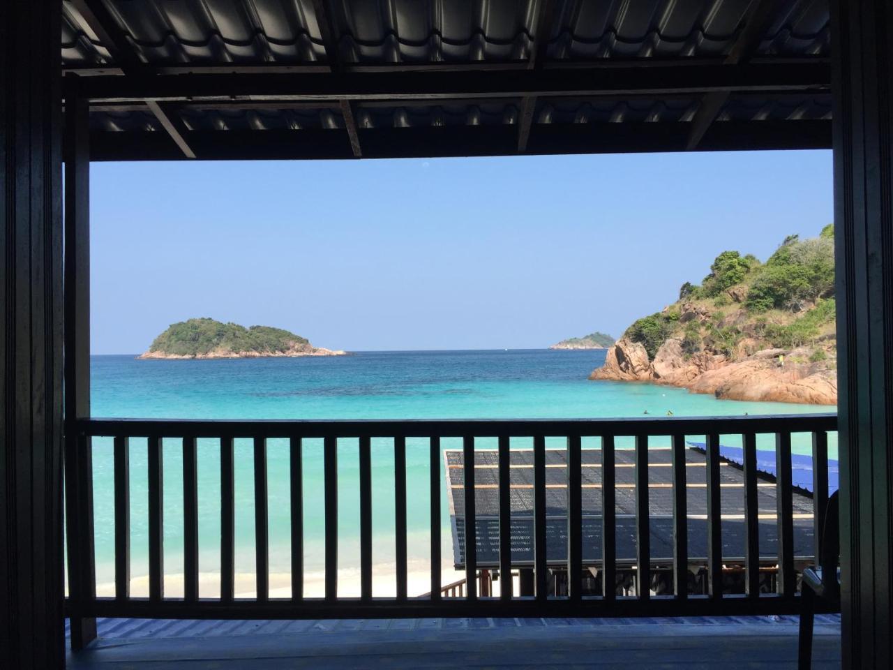 Redang Bay Resort Exterior photo